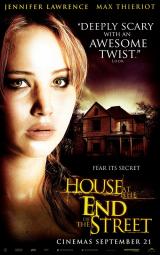 HOUSE AT THE END OF THE STREET - Poster 2